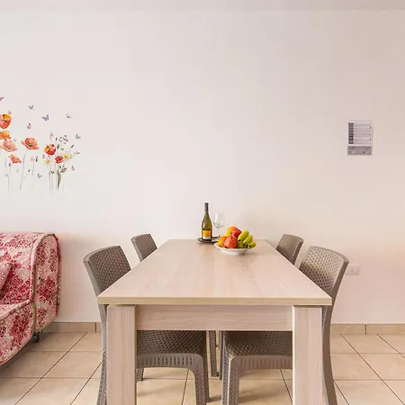 Apartment Blusea